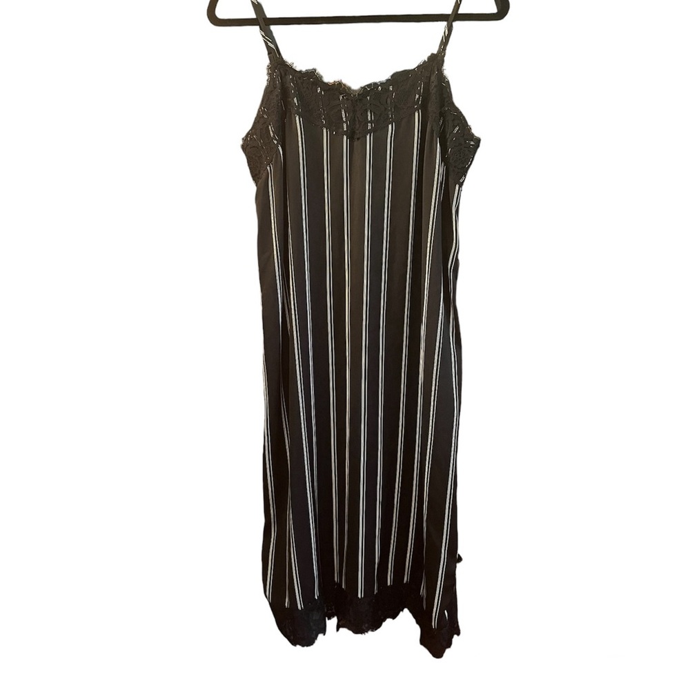 WHO WHAT WHERE MIDI SLIP DRESS